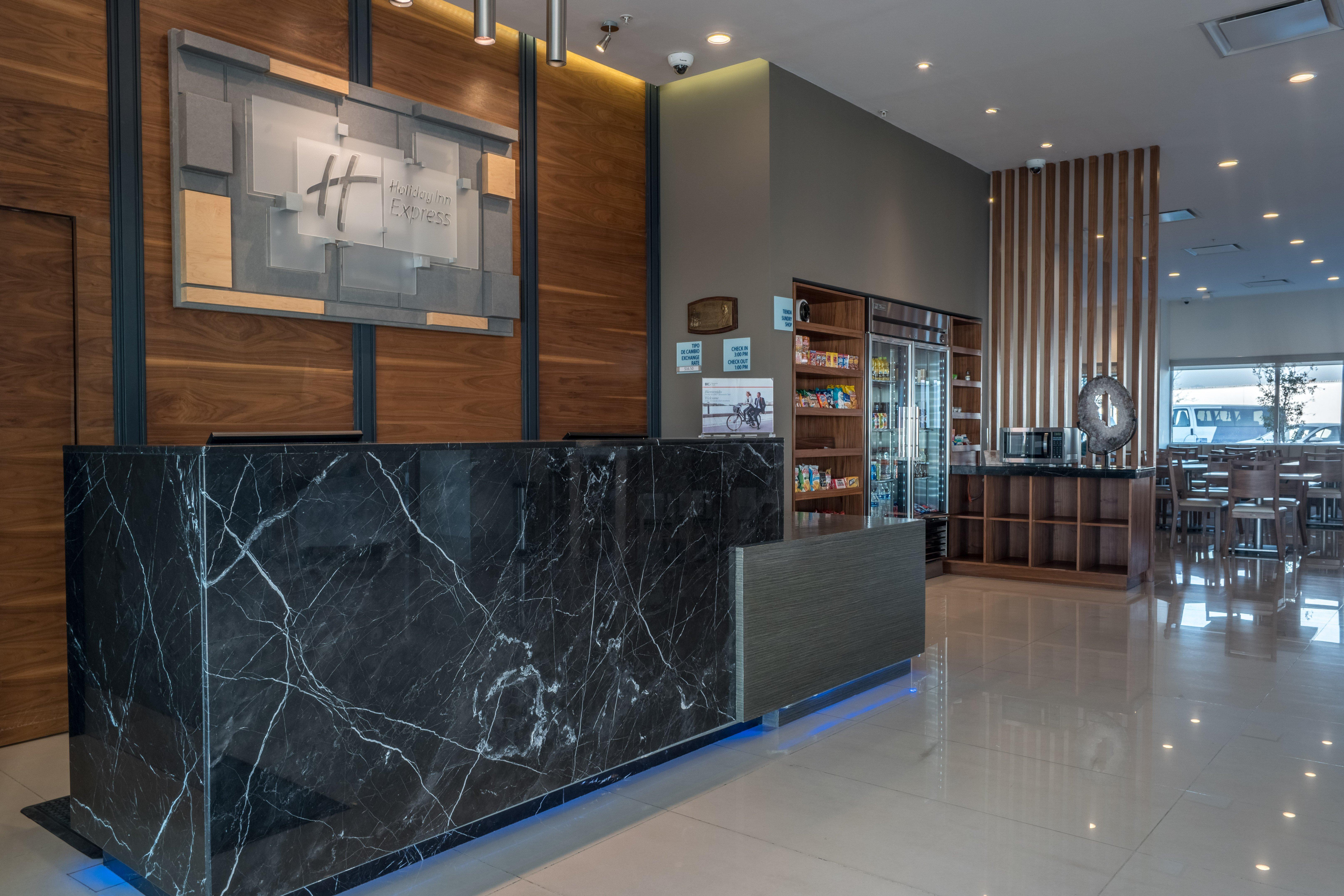 Holiday Inn Express & Suites Silao Aeropuerto Terminal By Ihg Dış mekan fotoğraf