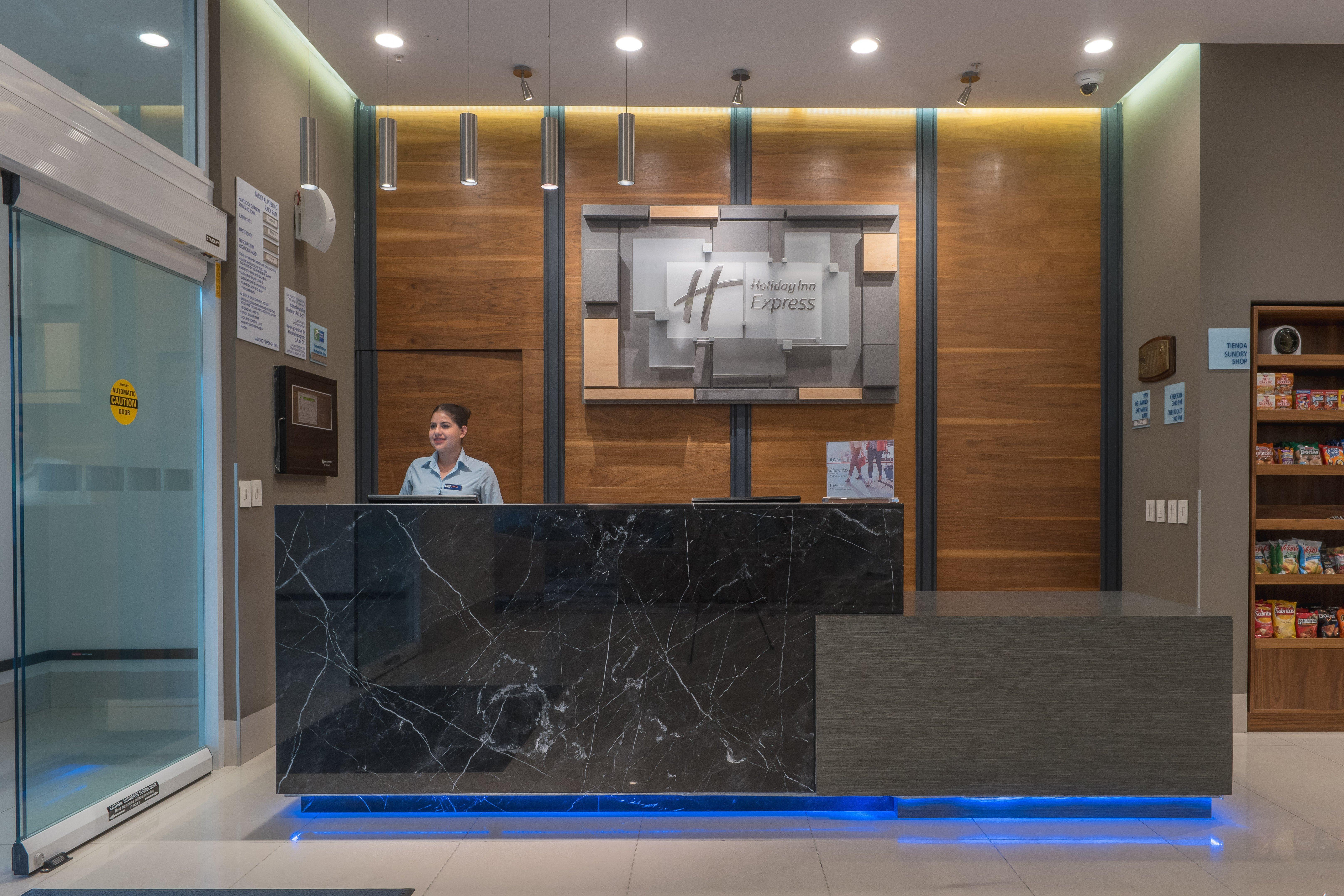 Holiday Inn Express & Suites Silao Aeropuerto Terminal By Ihg Dış mekan fotoğraf