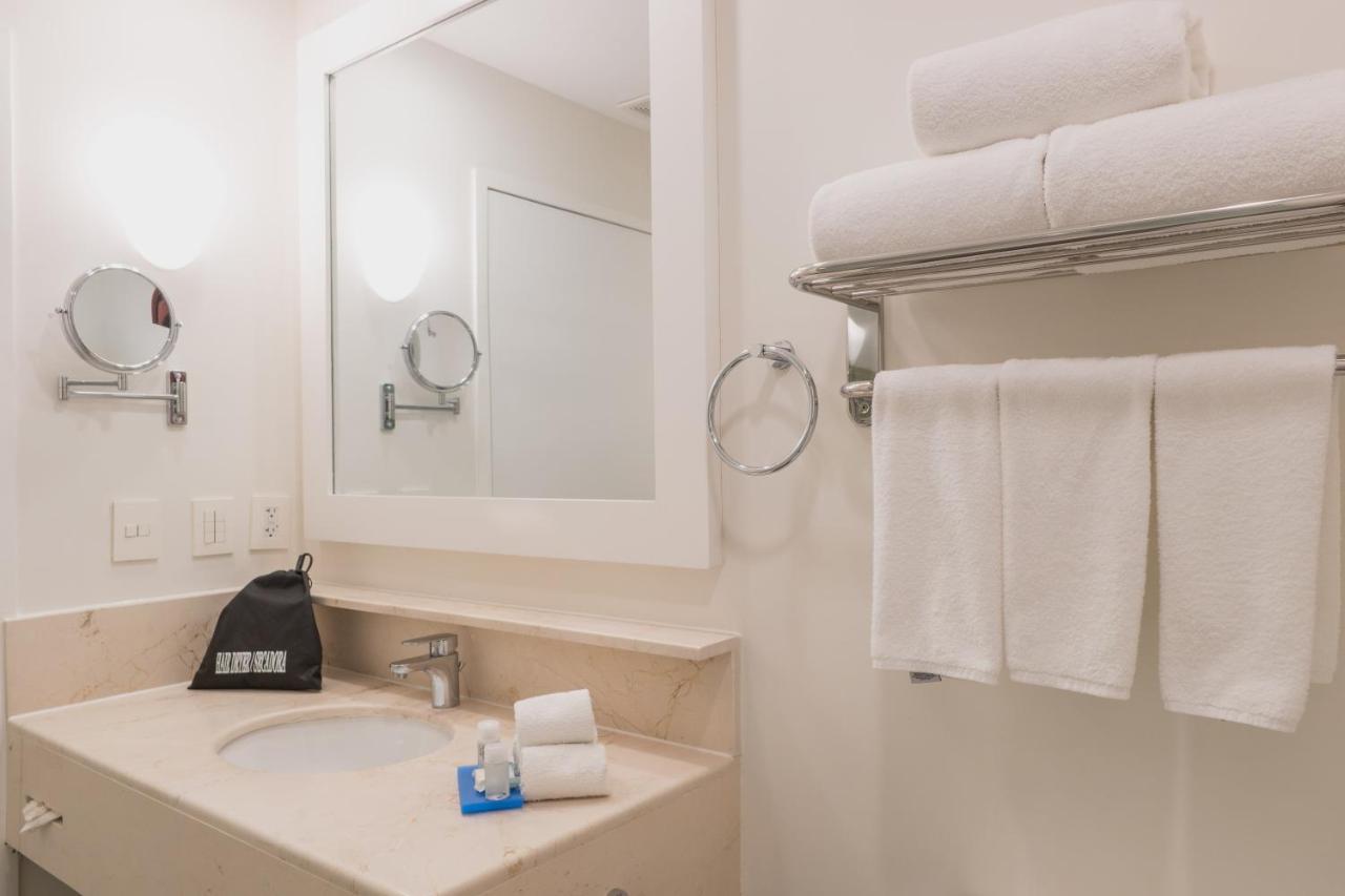 Holiday Inn Express & Suites Silao Aeropuerto Terminal By Ihg Dış mekan fotoğraf